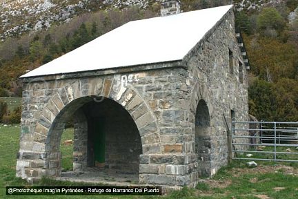 Refuge de Barranco Del Puerto