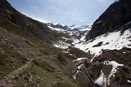 Vers le cirque de Troumouse