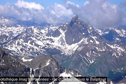 Pic du Midi d'Ossau vu depuis le sommet du Balaïtous