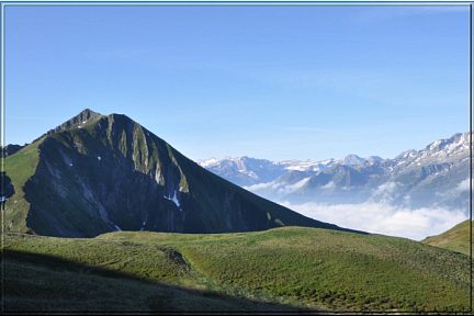 Le Soum de Nère vu depuis le Soum de Léviste