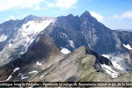 Glacier d'Ossoue et Vignemale vus du pic de la Sède