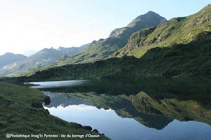 Lac du barrage d'Ossoue