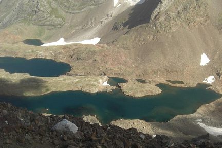 pico de Garmo Negro