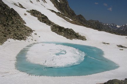 petite vasque au pied du col de madamete