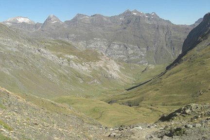 Pic de la Sède et trio d'Aspé vus du col de la Bernatoire