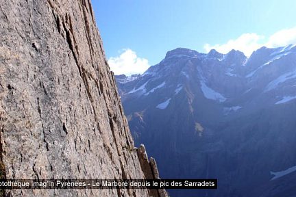 Massif du Marboré vu en montant au pic des Sarradets