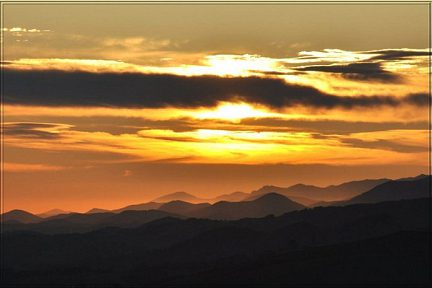 Lever de soleil sur le pic du Jer