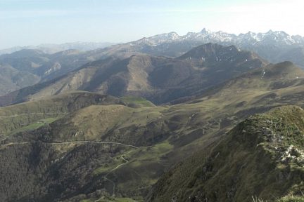 Pic d'Anie, Trois Rois, Ansabère et Lakoura depuis Chardékagagna