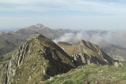 Sommet Ouest de Chardékagagna et pic de Pista (1893 m)