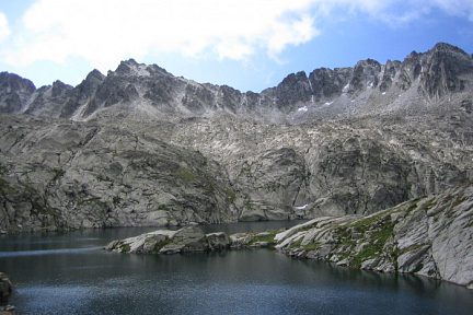 Estany del Cap de Port sous le col de Saburo (2527 m)