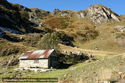 La cabane de Chérue, vallée d'Ossau, vue 1