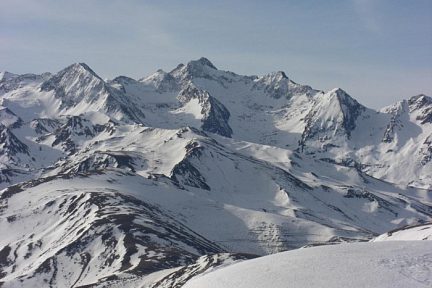 Pics de Nord Nère et de Hourgade depuis le sommet de l'Aigle