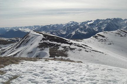 Massifs Aneto-Maladeta et Perdiguère depuis le pic du Lion