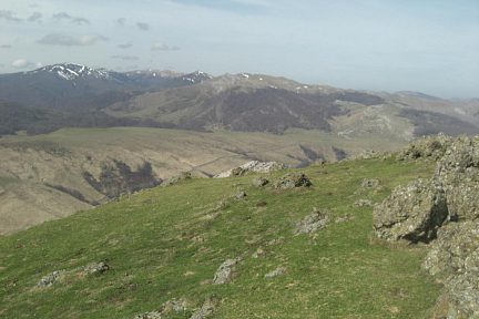 L'Urkulu vu depuis le sommet d'Errozaté