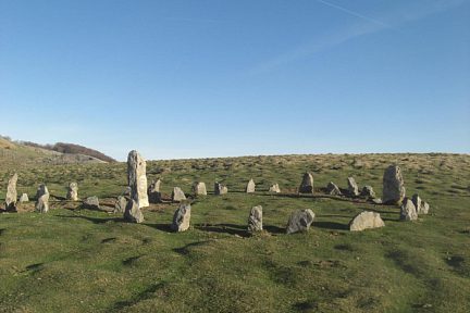 Cromlech-menhir du col d'Orgambidé