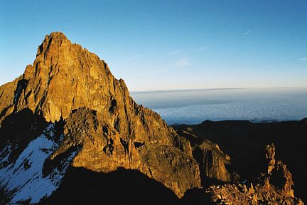 Le Mont Kenya, deuxième sommet d'Afrique