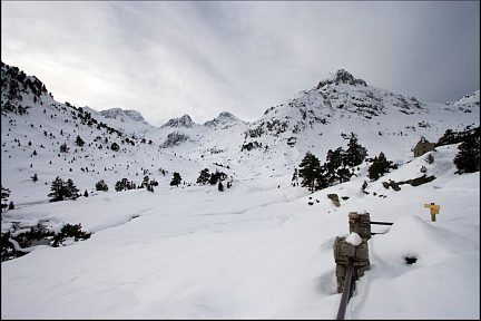Randonnée en raquettes au refuge du Marcadau : on ne se lasse pas de ce paysage