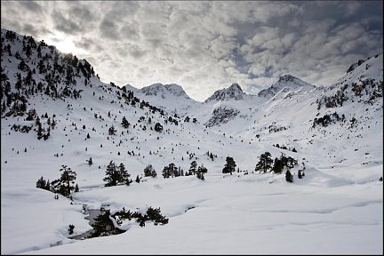 Neige et silence au refuge du Marcadau