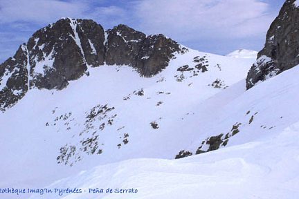 Peña de Serrato