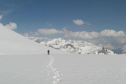 Descente vers le cirque d'Anéou