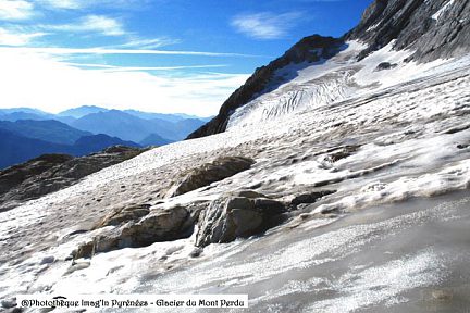 Le glacier suspendu du Mont Perdu, versant nord