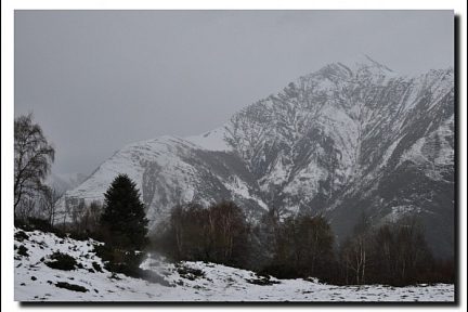 Le soum de Nère depuis le gué de Bolou, vue 2