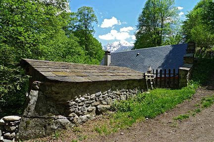 Avant d'arriver à la ferme des cascades