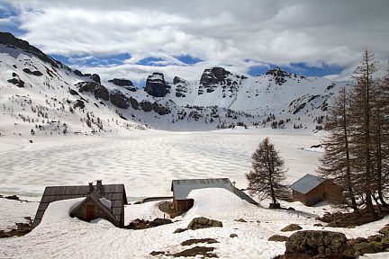 Lac et refuge d'Allos