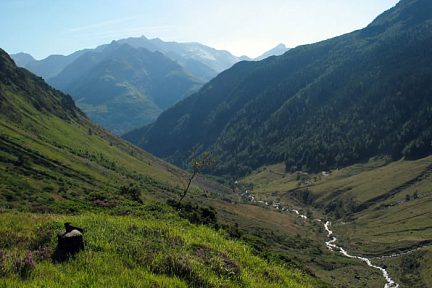 Montée au lac de Cestrède