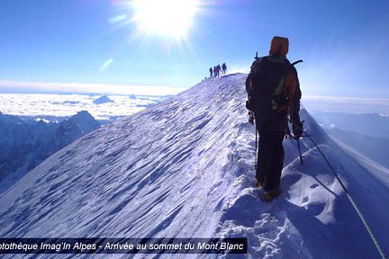 Arrivée au Mont Blanc, vent violent et froid intense