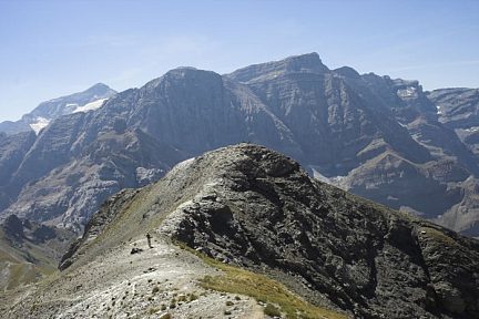 Descente jusqu'au Petit Pimené