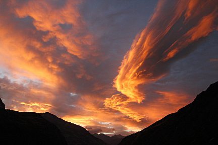 Coucher de soleil à Héas