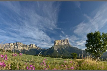 Le Mont Aiguille depuis Chichilianne