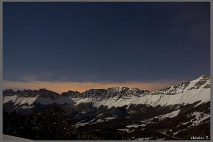 Barrière orientale du Vercors sous la pleine lune
