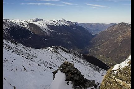 Vue sur la vallée depuis Bachebirou