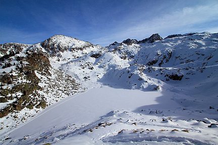 Randonnée en raquettes à neige au lac de la Glère