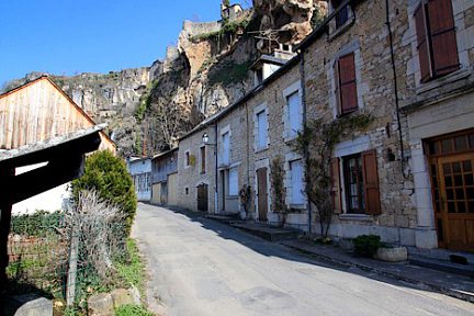 Salles la Source