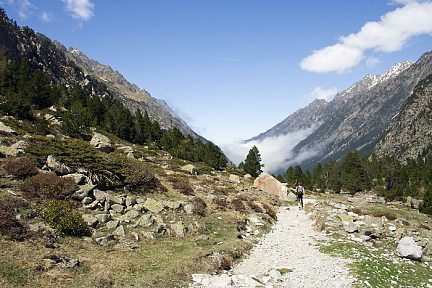 Randonnée au lac d'Estom : on redescend à la Fruitière