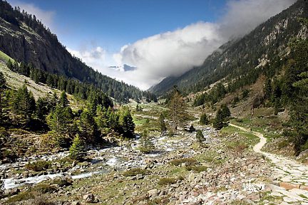 Randonnée au lac d'Estom : on redescend à la Fruitière