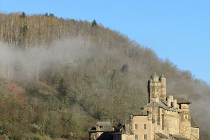 Château d'Estaing - Randonnée en Aveyron