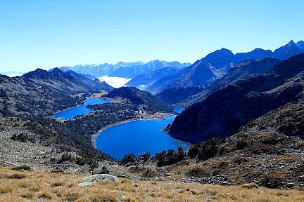 Lacs d'Aumar et d'Aubert depuis la Hourquette d'Aubert