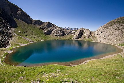 Randonnée au lac de la Bernatoire dans les Pyrénées