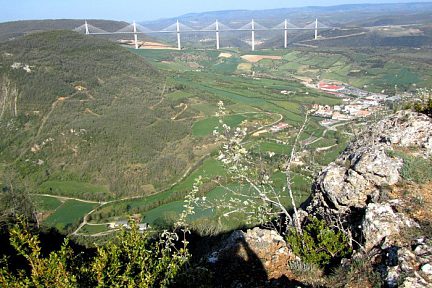 Viaduc de Millau depuis un sommet