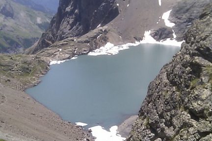 Au dessus du lac de l'Eychauda