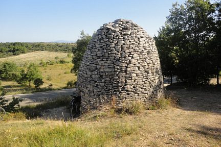 Luberon : borie vers col du Pointu