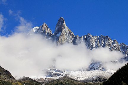 Les Drus depuis la vallée de Chamonix