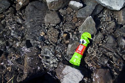 Gel Mulebar qui se baigne dans le Lac Rond