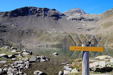 Lac Palluel 2472 mètres