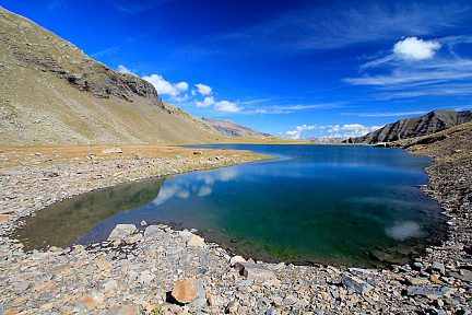 Lac Faravel dans les Alpes