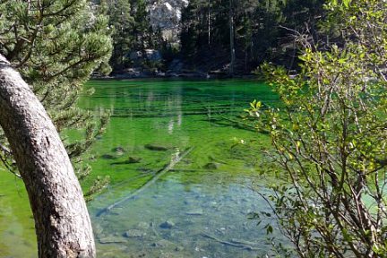 Lac Vert dans la Vallée Etroite